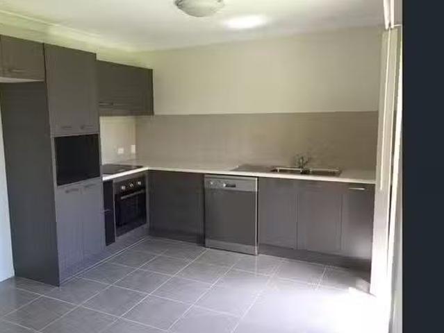 Charming 154A Pine Mountain Road, Brassall, QLD 4305