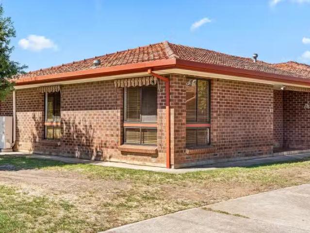 Unique 1/57 59 Wallala Avenue, Park Holme SA 5043