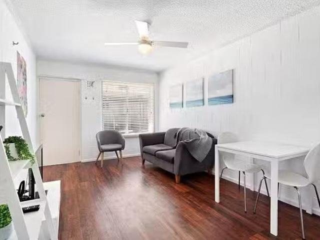 For Rent! 1/582 Seaview Road, Grange, SA 5022