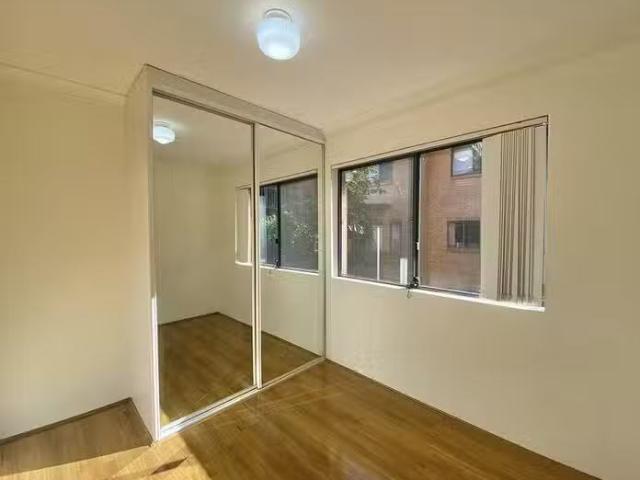 Nice 15/8 10 Gloucester Avenue, Burwood, NSW 2134