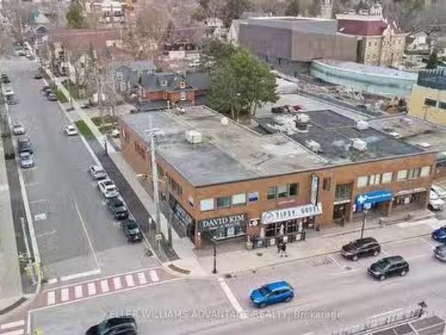 Unique 15171 Yonge Street, Aurora, ON, L4G 1M1 commercial fo.