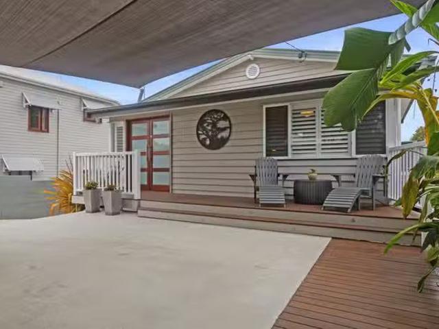 For Rent! 151 Ernest Street, MANLY, QLD 4179 House for Rent