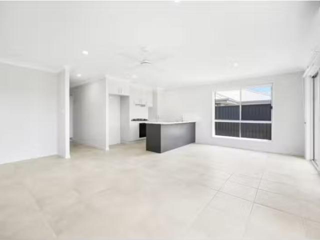 Deal! 1/52 Station Street, KOOTINGAL House for rent Listed by.