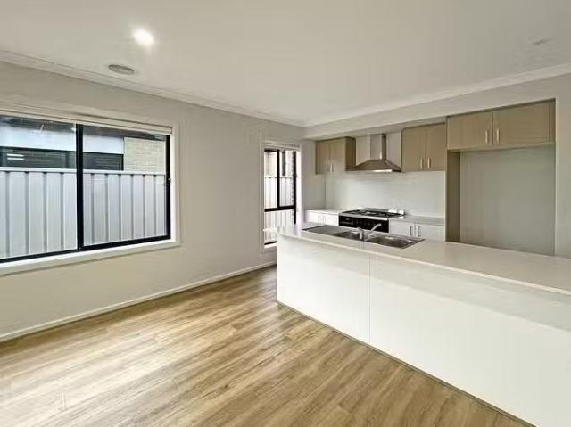 Unique 15 Ambridge Avenue, Benalla, VIC 3672