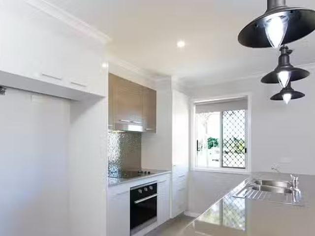 Charming 15 Lillis Road, GYMPIE, QLD 4570 House for Rent