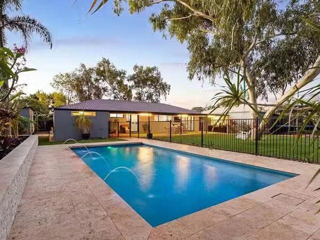 Nice 16 Ashburton Crescent, Dampier, WA 6713