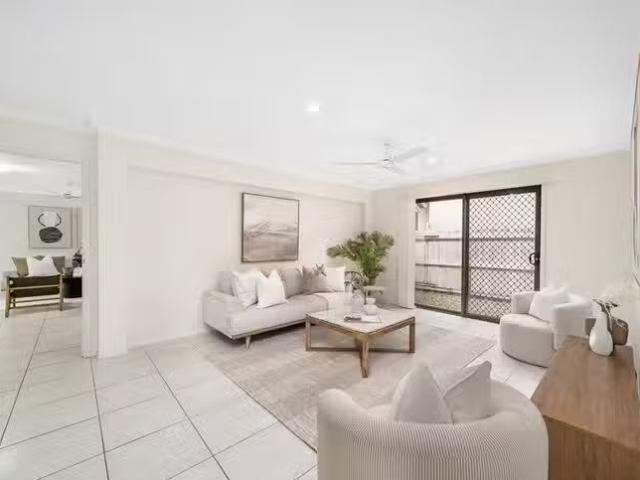 Just in! 16 Medinah Circuit, North Lakes, QLD 4509