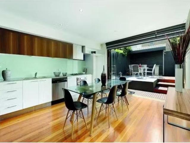New 16 Melrose Street, North Melbourne Townhouse for rent Lis.