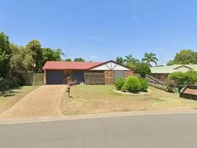 Just in! 16 Rosewood Avenue, Gracemere, QLD 4702