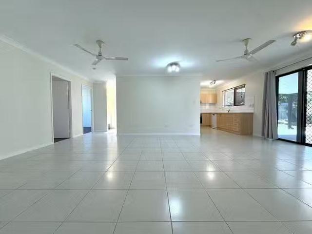 Nice 16 Riesling Court, Condon, QLD 4815