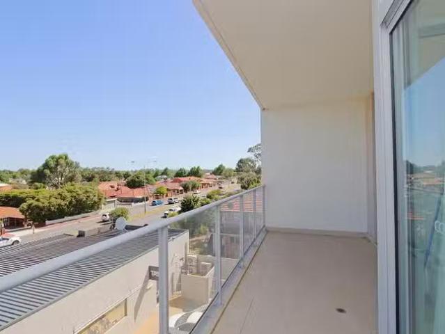 New 17/880 Canning Highway, Applecross, WA 6153