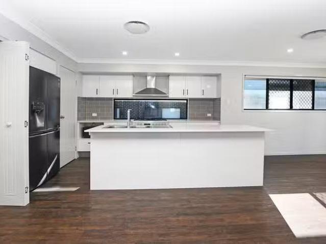 New 17 Capricorn Crescent, Springfield Lakes, QLD 4300