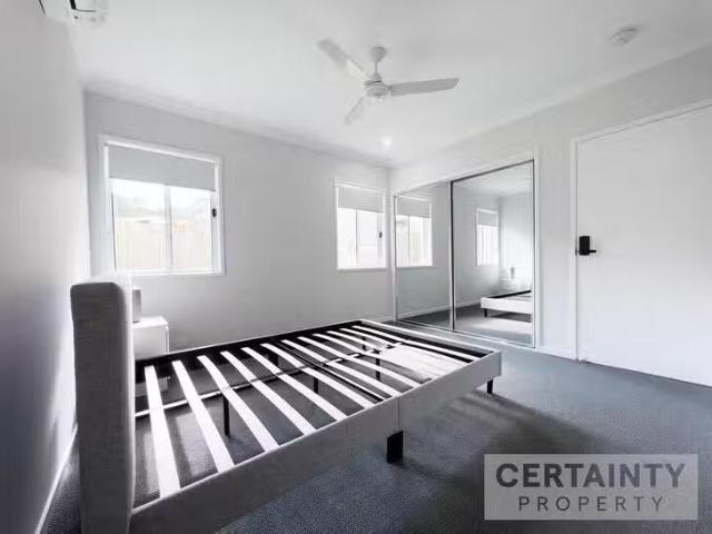 Rental! 17 Centurion Circuit, Holmview, QLD 4207