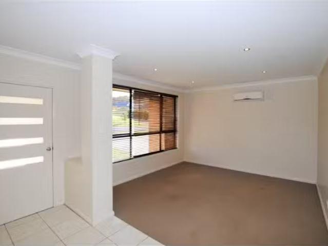 Cheap 17 Banjo Paterson Avenue, MUDGEE House for rent Listed.
