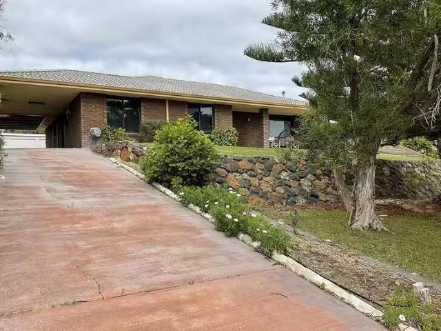 Unique 17 Binningup Road, Binningup, WA 6233