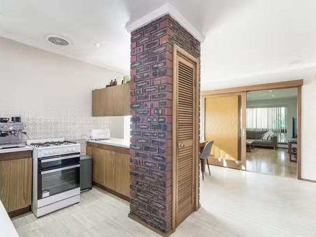 Cozy 17 Graham Street, Spearwood, WA 6163
