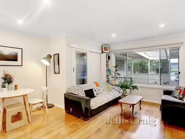Nice 17 Fitzroy Street, Laverton, VIC 3028