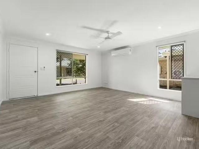 Just in! 17 Francis Terrace, Esk, QLD 4312
