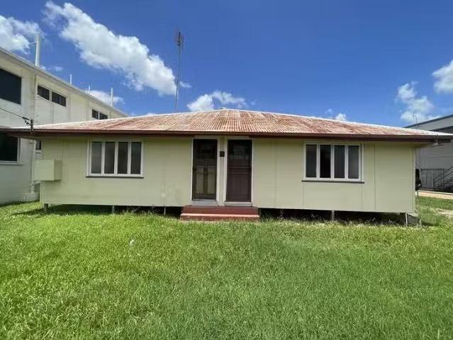 Deal! 1/7 Mcilwraith Street, Ingham, QLD 4850