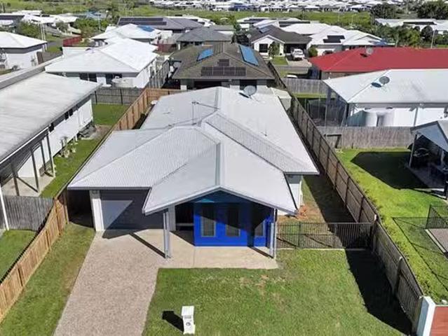 Charming 17 Sonoran Street, Rural View, QLD 4740