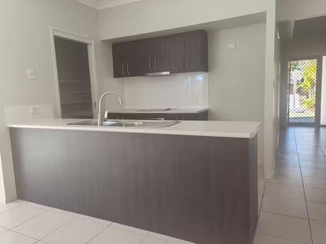 New 17 Starkey Street, PACIFIC PINES, QLD 4211 House for Rent