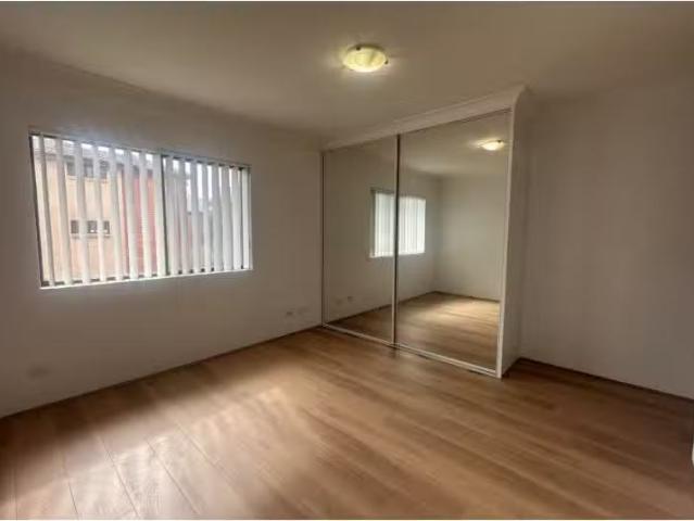 Just in! 18/10 14 Gladstone Street, North Parramatta Apartment.