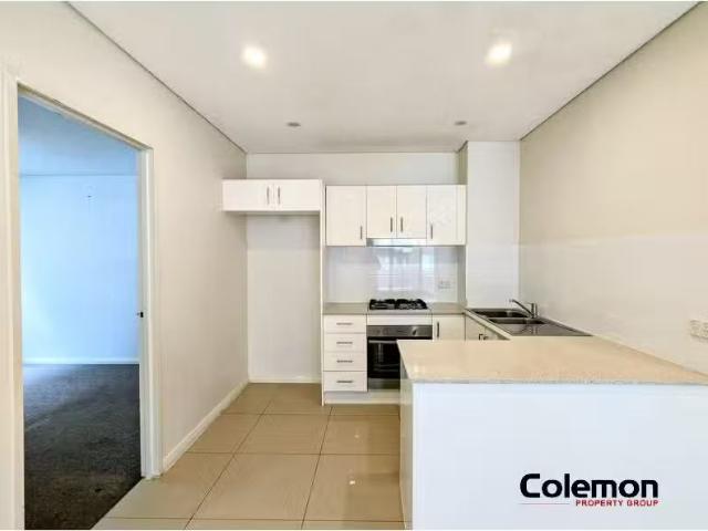Nice 18/2 4 George St, WARWICK FARM Apartment for rent Listed.