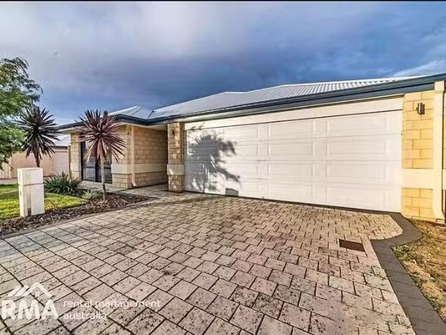 Nice 18 Corrour Bend, Bertram, WA 6167