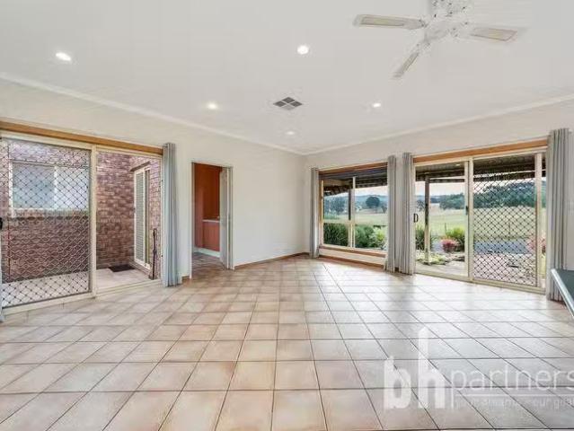 For Rent! 18 Bowden Street, Kersbrook, SA 5231