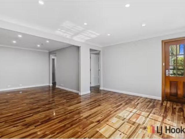 Unique 18 Kathleen Street, QUEANBEYAN House for rent Listed b.