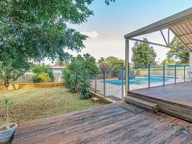 Just in! 18 Riga Crescent, Willetton, WA 6155