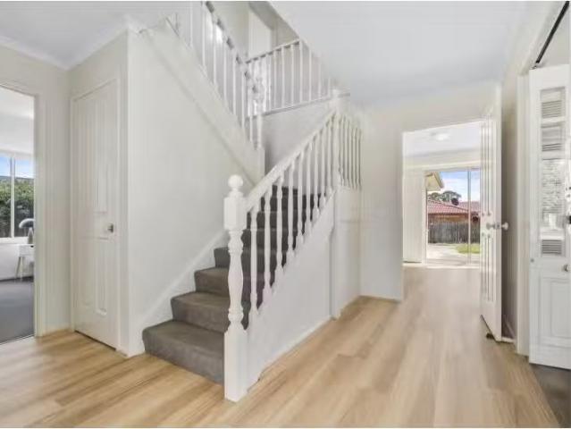 Cozy 18 Tinderry Cct, Palmerston House for rent Listed by Hol.