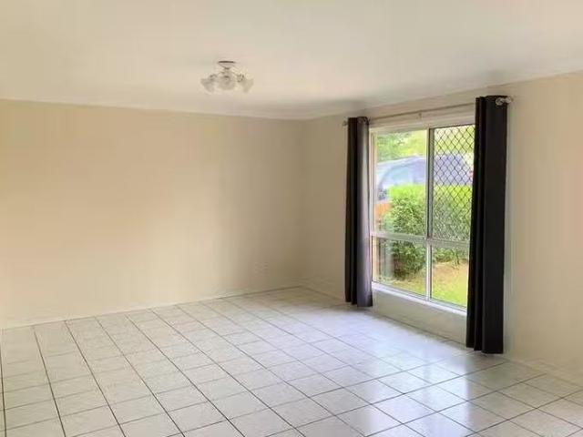 Unique 198 Beenleigh Road, Sunnybank, QLD 4109