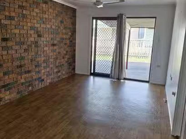 Rental! 198 Cambridge Street, Granville, QLD 4650