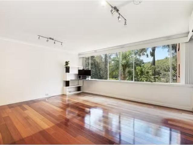 Deal! 19/302 Burns Bay Road, Lane Cove Apartment for rent Lis.