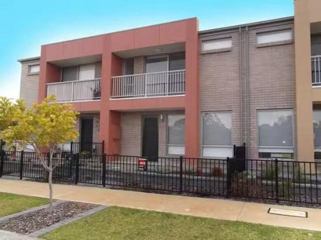 Nice 19 Oakridge Circuit, Golden Grove, SA 5125