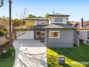 Unique 19 Warburton Close, Macquarie Hills, NSW 2285 House f.