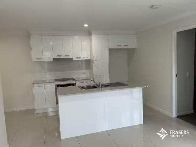 Rental! 1/9 Welford Circuit, Yarrabilba, QLD 4207
