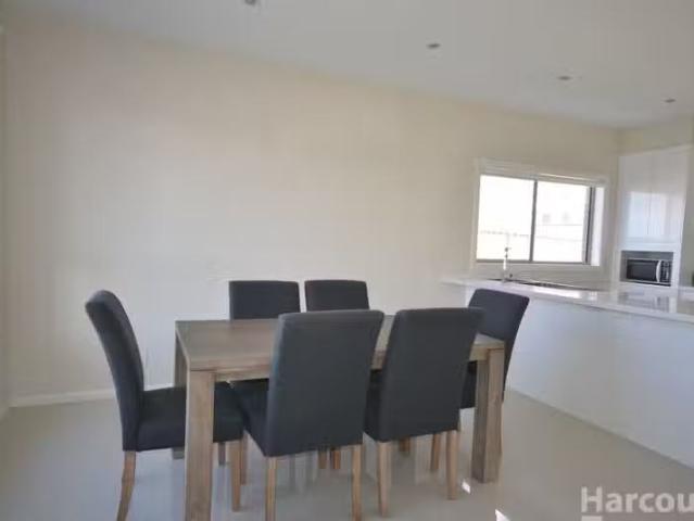 New 19B Portside Crescent, Port Macquarie, NSW 2444 Townhous.
