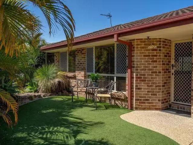 Deal! 1 Wisconsin Street, Varsity Lakes, QLD 4227