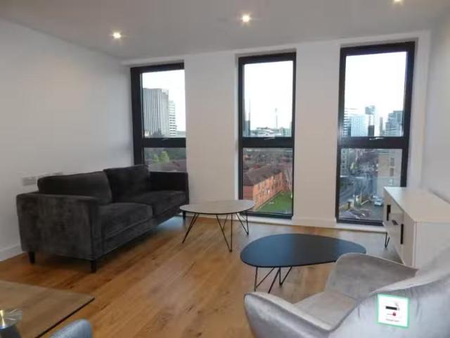 Just in! 1 BA 1 bedroom apartment for rent in Arden Gate, Comm.