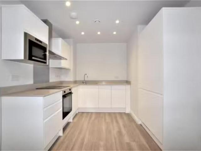 Just in! 1 BA 1 bedroom apartment for rent in Brighton Road, P.
