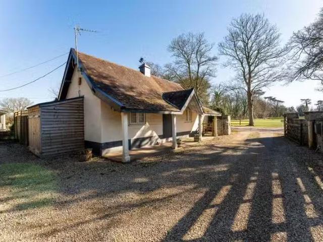 Charming 1 BA 1 bedroom apartment for rent in The Dairy, Home.