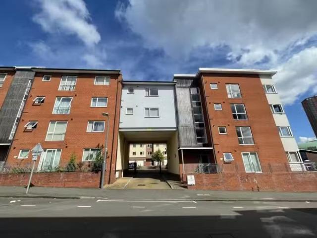 New 1 BA 1 bedroom flat for rent in Great Colmore Street, Birm.