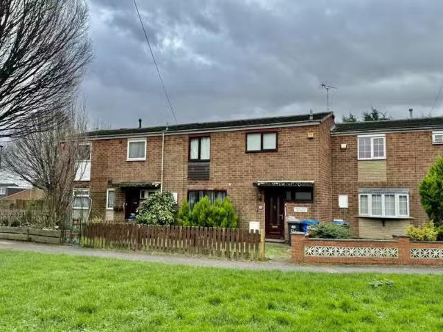 Cheap 1 BA 1 bedroom house share for rent in Athol Close, Derb.
