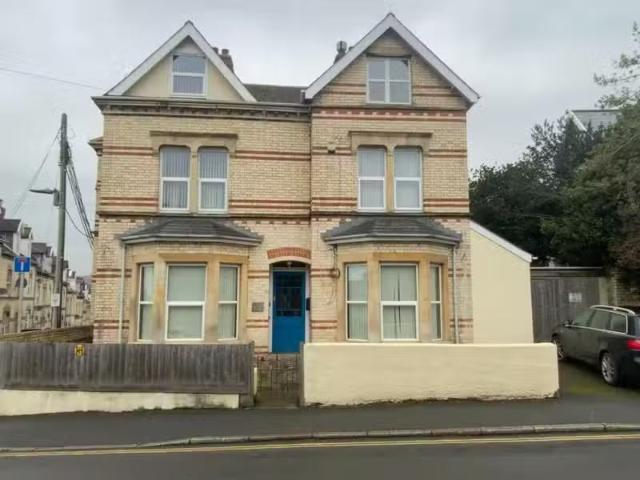 Unique 1 BA 1 bedroom house share for rent in Bear Street, Bar.