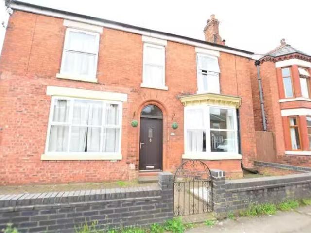 Unique 1 BA 1 bedroom house share for rent in Ways Green, Wins.
