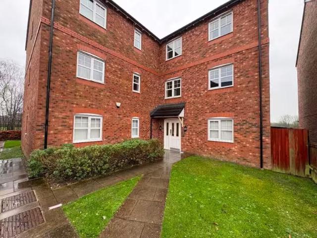Deal! 1 BA 2 bedroom apartment for rent in Fernbeck Close, Far.