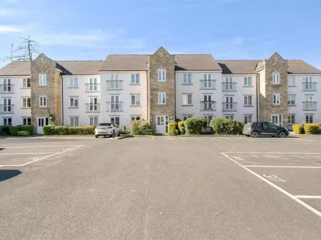 Deal! 1 BA 2 bedroom apartment for rent in Low Road Close, bir.