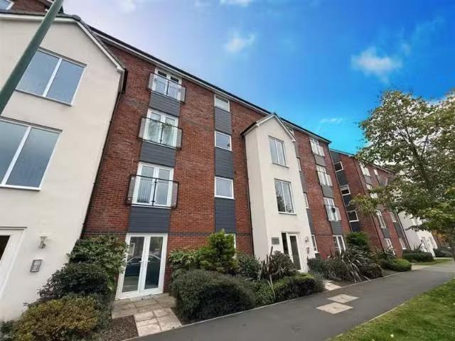 New 1 BA 2 bedroom apartment for rent in Victoria Crescent, Ar.